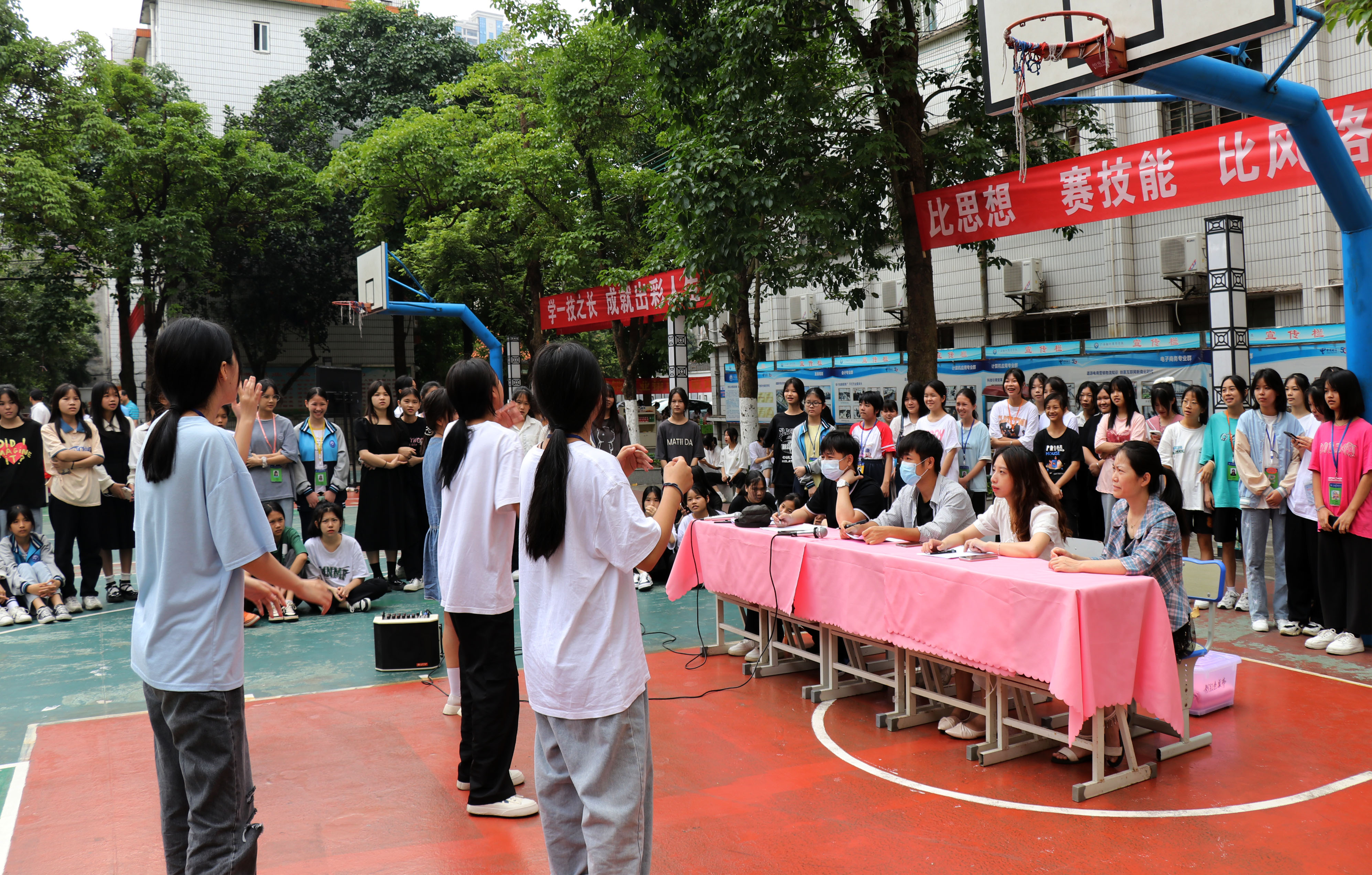 广西钦州商贸学校2022年职业教育活动周系列活动之十三